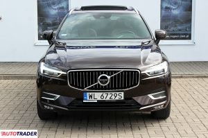 Volvo XC60 2020 2.0 235 KM