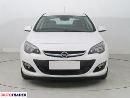 Opel Astra 2018 1.4 138 KM