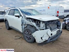 Nissan Pathfinder 2022 3
