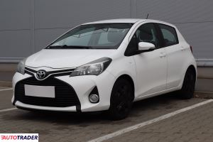 Toyota Yaris 2015 1.4 88 KM