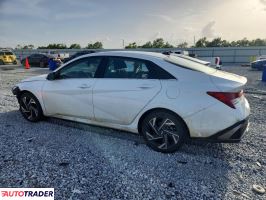 Hyundai Elantra 2025 2