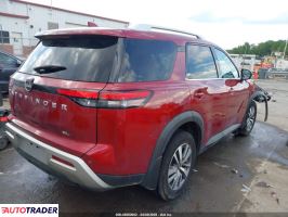 Nissan Pathfinder 2022 3
