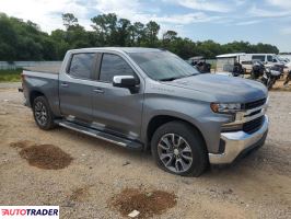 Chevrolet Silverado 2021 3