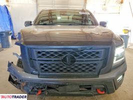 Nissan Titan 2020 5