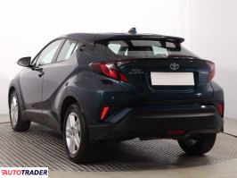 Toyota C-HR 2023 1.8 120 KM