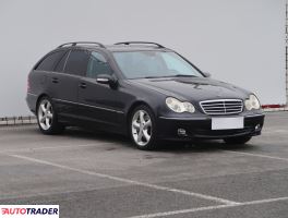 Mercedes C-klasa 2004 1.8 160 KM Mercedes C-klasa 2004 1.8 160 KM
