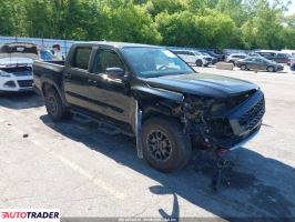 Nissan Frontier 2022 3