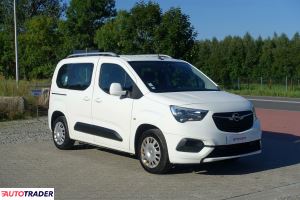 Opel Combo 2020 1.5 130 KM