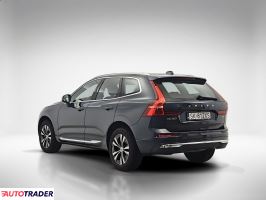 Volvo XC60 2023 2.0 197 KM