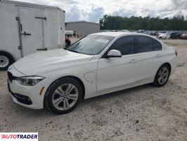 BMW 330 2018 2