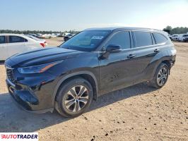 Toyota Highlander - zobacz ofertę