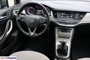 Opel Astra - zobacz ofertę