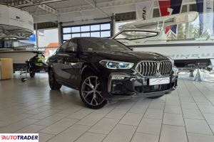 BMW X6 2021 4.4 530 KM