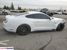 Ford Mustang 2021 5