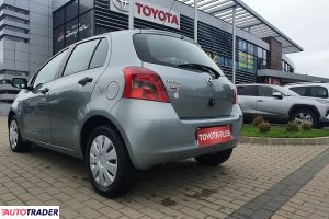 Toyota Yaris 2006 1.3 87 KM Toyota Yaris 2006 1.3 87 KM