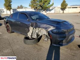 Dodge Charger 2020 5