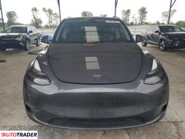 Tesla Model Y 2022 Tesla Model Y 2022
