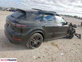 Porsche Cayenne 2022 3