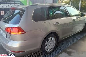 Volkswagen Golf 2015 1.6 110 KM