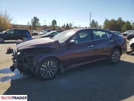 Nissan Altima - zobacz ofertę