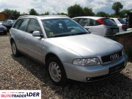 Audi A4 1999 2.5 150 KM
