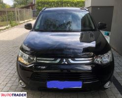 Mitsubishi Outlander 2013 2.2 150 KM