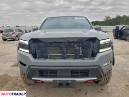 Nissan Frontier 2022 3