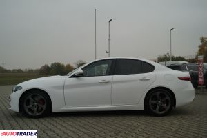 Alfa Romeo Giulia 2016 2.0 200 KM