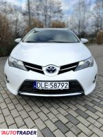 Toyota Auris 2014 1.8 99 KM