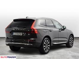 Volvo XC60 2022 2.0 197 KM