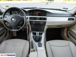BMW 318 2010 2.0 143 KM