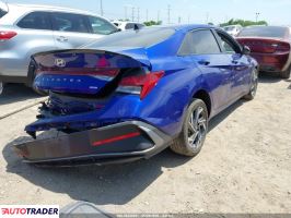 Hyundai Elantra 2025 1