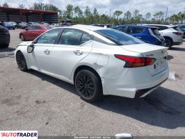 Nissan Altima 2025 2