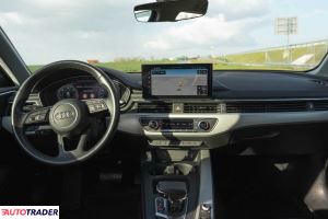 Audi A4 2020 2 140 KM