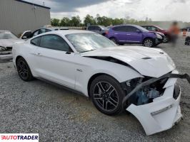 Ford Mustang 2020 5
