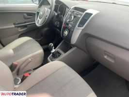 Kia Venga 2011 1.4 90 KM