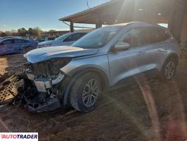 Ford Escape - zobacz ofertę