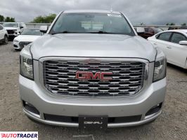 GMC Yukon 2019 6