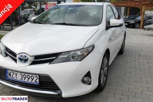 Toyota Auris 2013 1.8 99 KM Toyota Auris 2013 1.8 99 KM