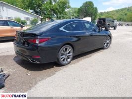 Lexus ES 2020 3