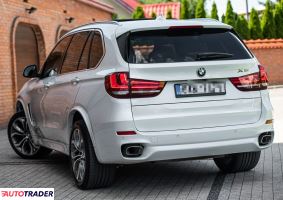 BMW X5 2016 3.0 258 KM
