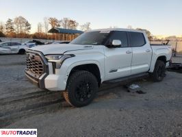 Toyota Tundra - zobacz ofertę