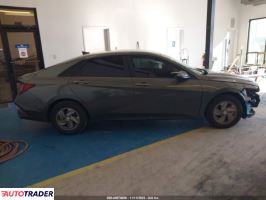 Hyundai Elantra 2025 2