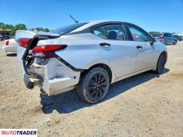 Nissan Versa 2020 1