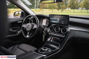 Mercedes C-klasa 2016 2.0 181 KM Mercedes C-klasa 2016 2.0 181 KM
