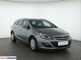 Opel Astra 2012 1.4 138 KM