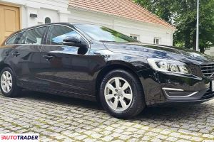 Volvo V60 2015 2.0 120 KM Volvo V60 2015 2.0 120 KM