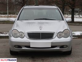 Mercedes C-klasa 2002 1.8 140 KM