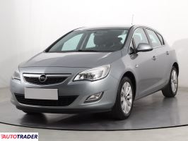 Opel Astra 2011 1.4 99 KM Opel Astra 2011 1.4 99 KM