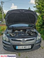 Hyundai i30 2009 1.4 109 KM